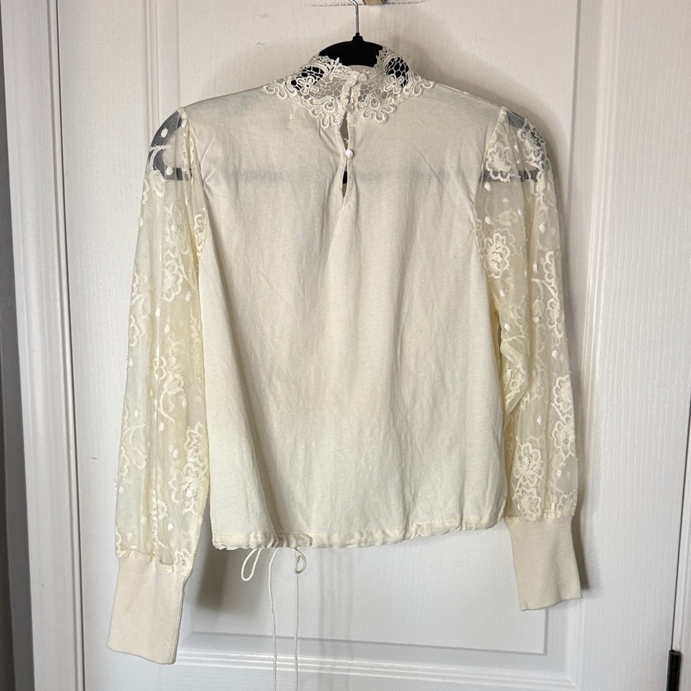 Antgropologie Chic Lace Women's Blouse in Cream NWT - Picture 10 of 10